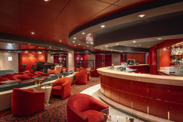 MSC Cruises MSC Lirica L'Atmosphere 2 ©MSC Rights - Ivan Sarfatti.jpg